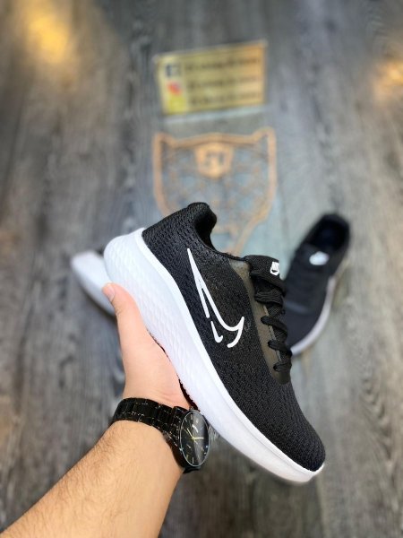 بوت NIKE